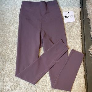 *BRAND NEW* Beach Riot Ribbed Leggings